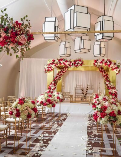 floral-decoration-at-weddings.