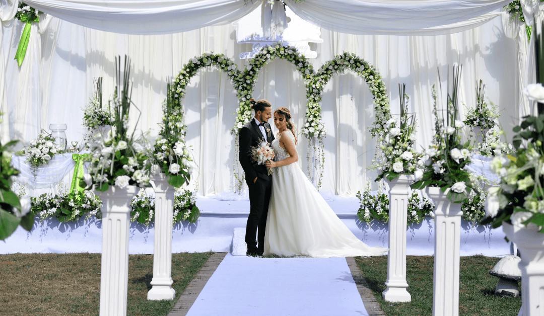 Pop the Champagne & Say “I Do”: A Guide to 2025 New Year Wedding Themes